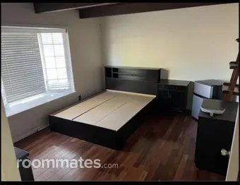 Room for rent in Thousand Oaks, CA $1100, house