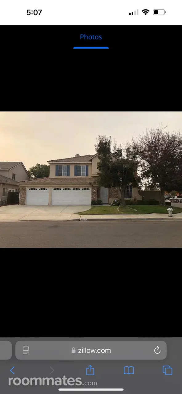 Profile photo 6 of 12