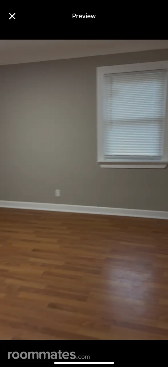 Profile photo 1 of 2