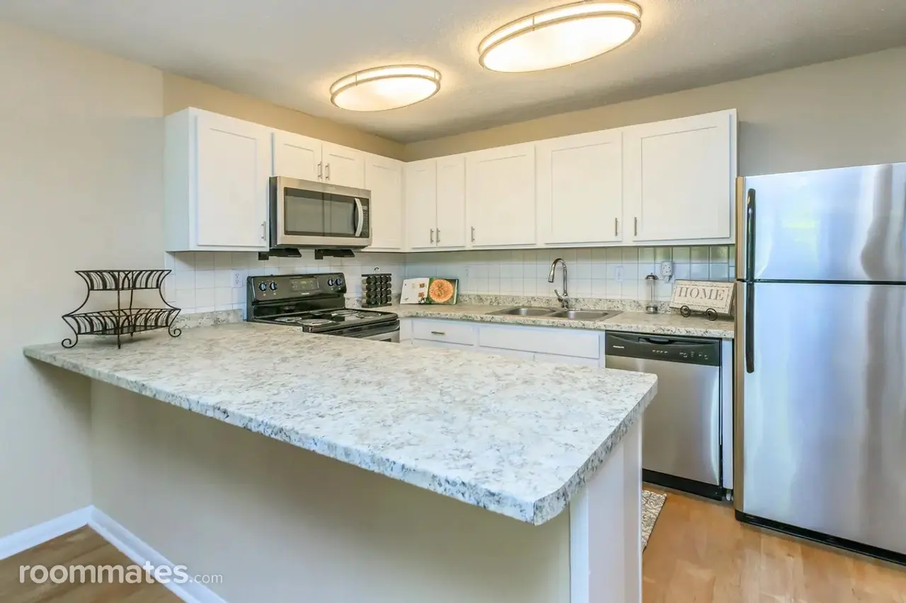 Profile photo 1 of 8