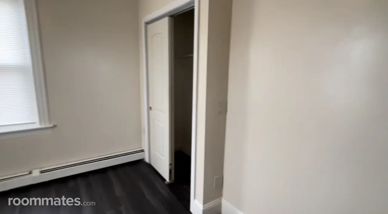 Profile photo 1 of 8