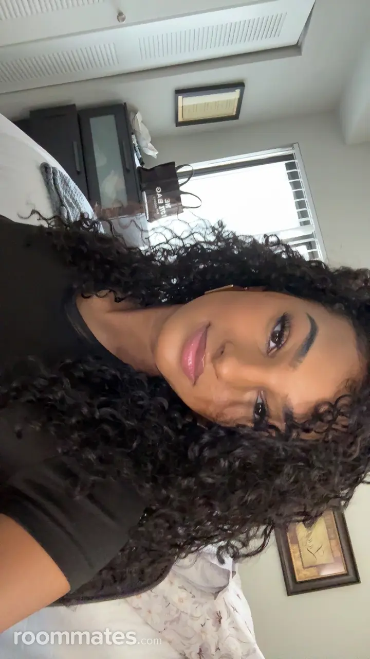 Profile photo 3 of 6