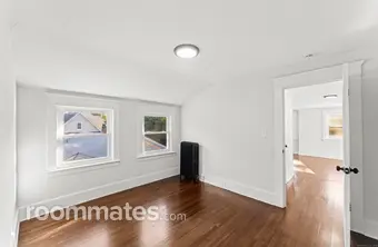 Room for rent in West Haven, CT $800, house