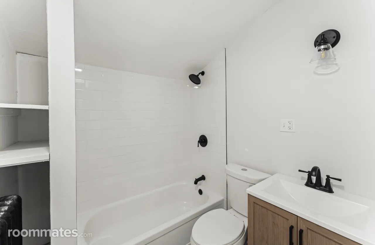 Profile photo 2 of 5