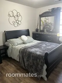 Room for rent in Dallas, OR $500, house