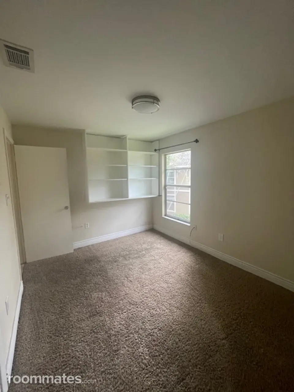 Profile photo 4 of 9