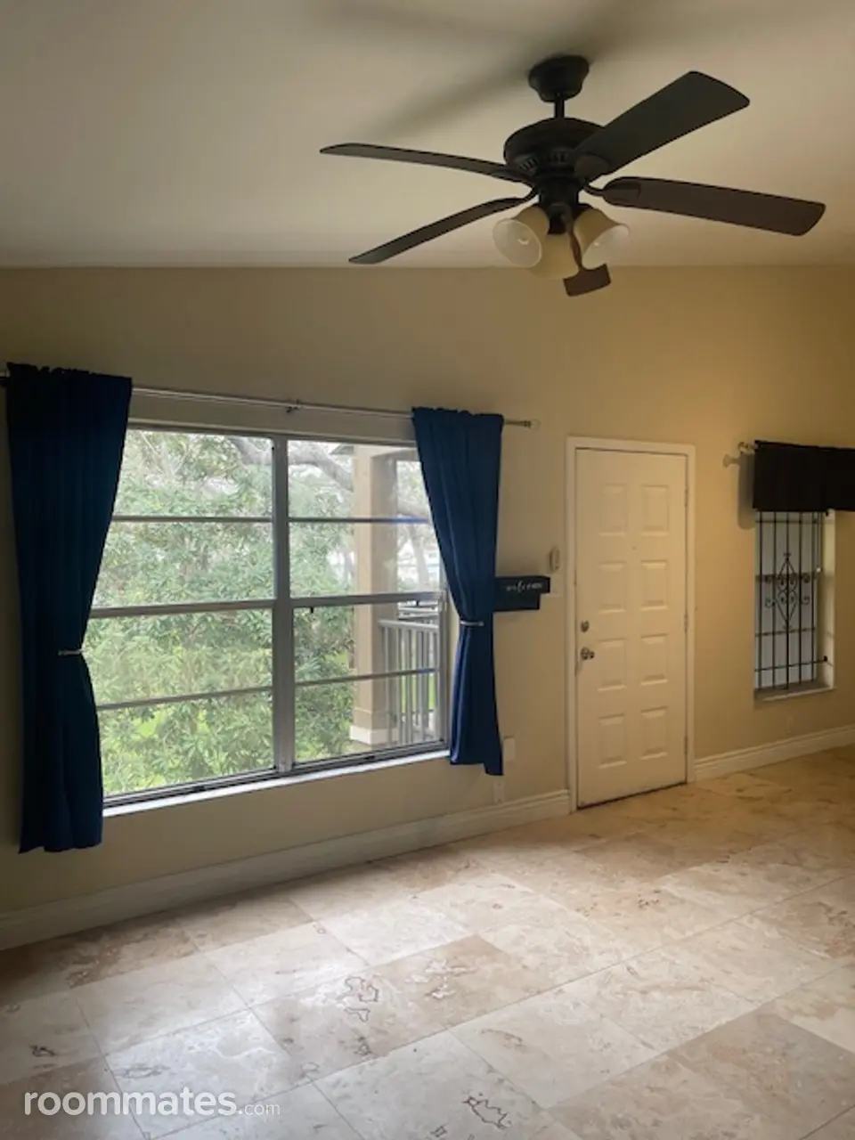 Profile photo 7 of 9