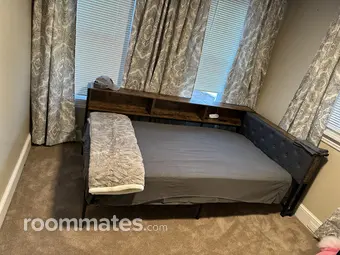 Room for rent in Columbia, PA $700, house