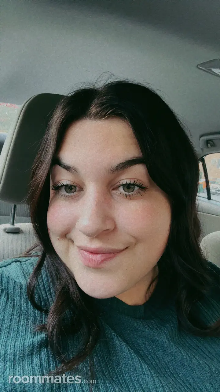 Profile photo 4 of 4