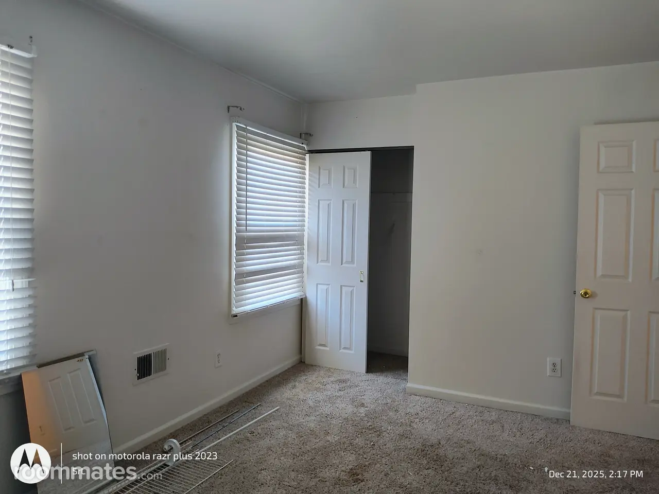 Profile photo 5 of 8