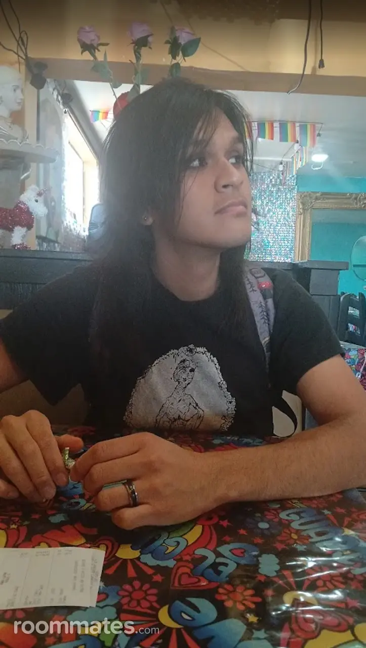 Profile photo 2 of 3