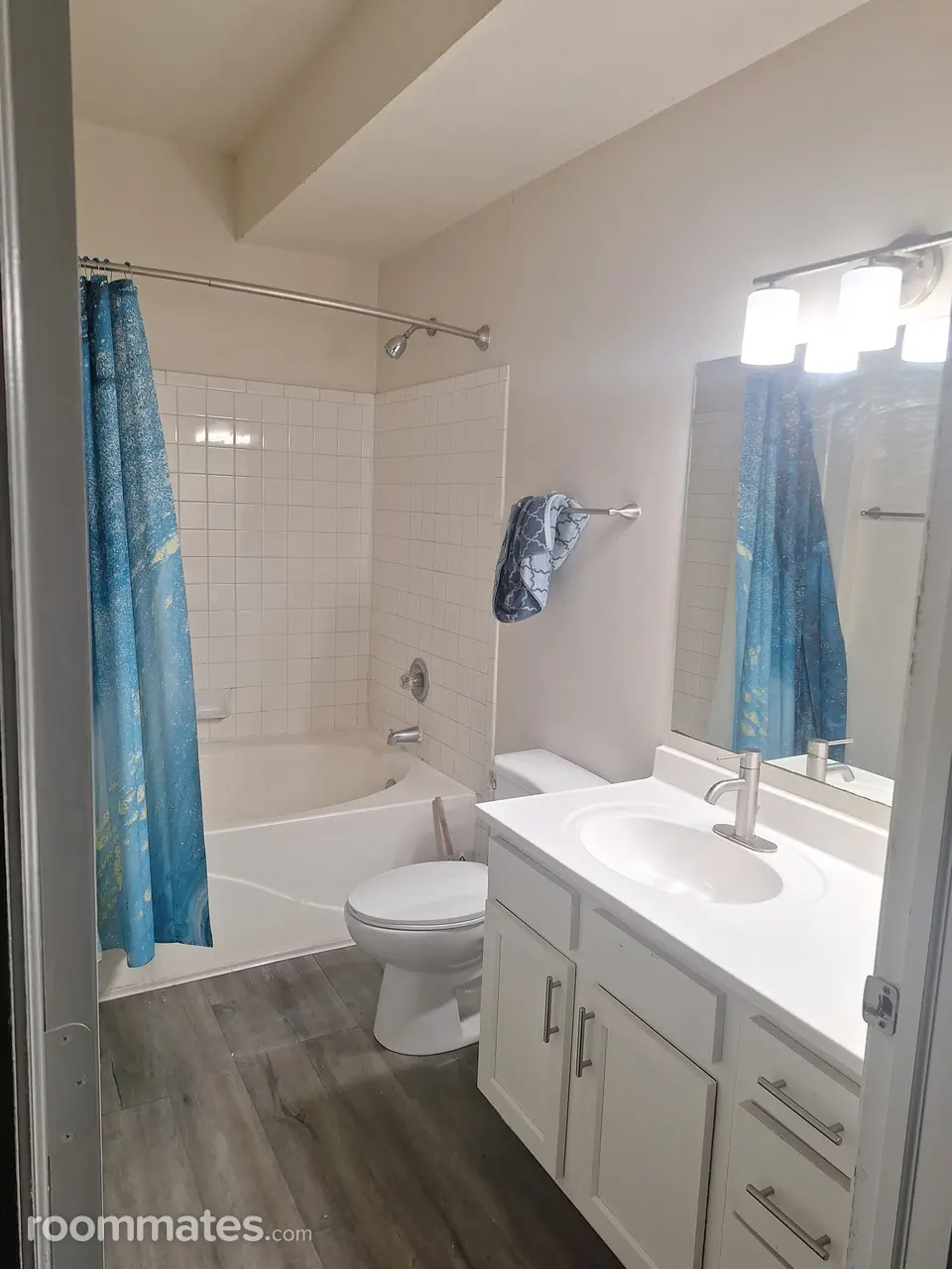 Profile photo 2 of 7