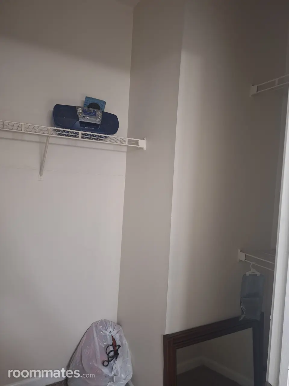 Profile photo 3 of 7