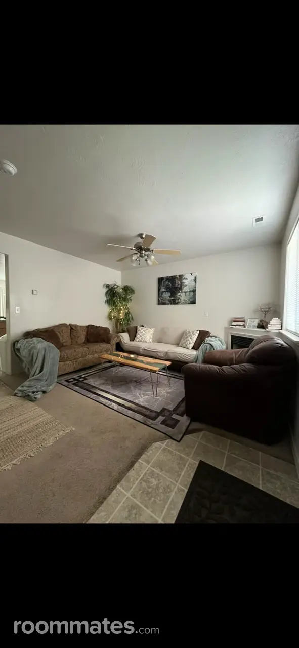 Profile photo 6 of 10