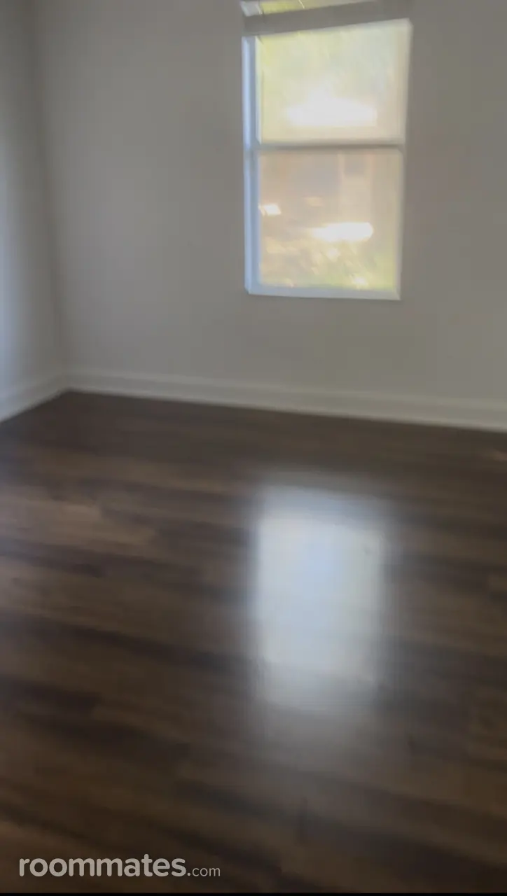 Profile photo 2 of 9