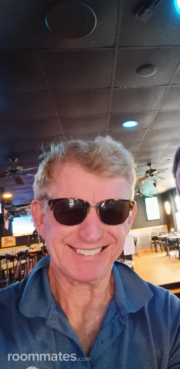 Profile photo 4 of 4