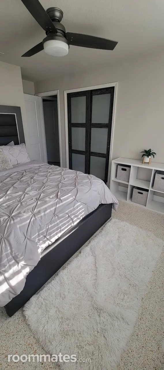 Profile photo 2 of 7