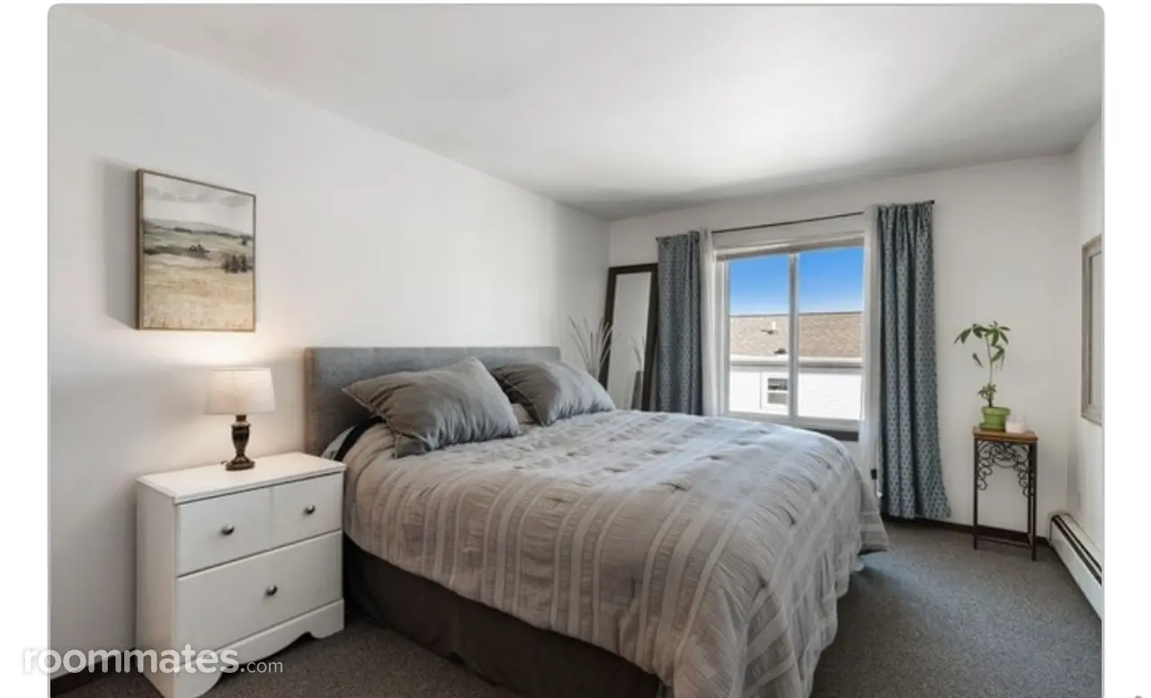 Profile photo 2 of 6