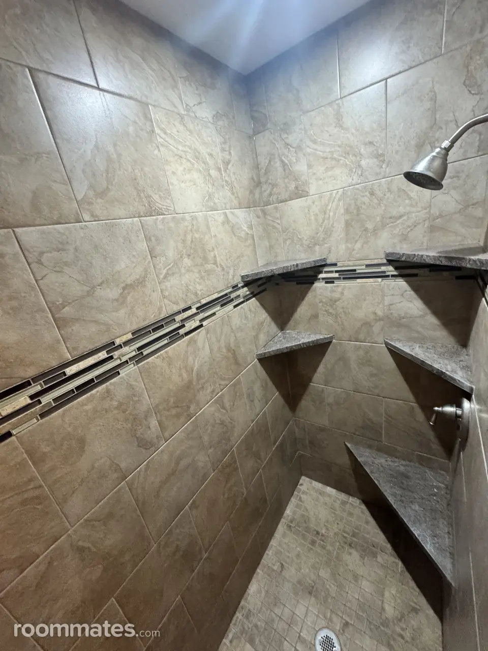 Profile photo 5 of 8