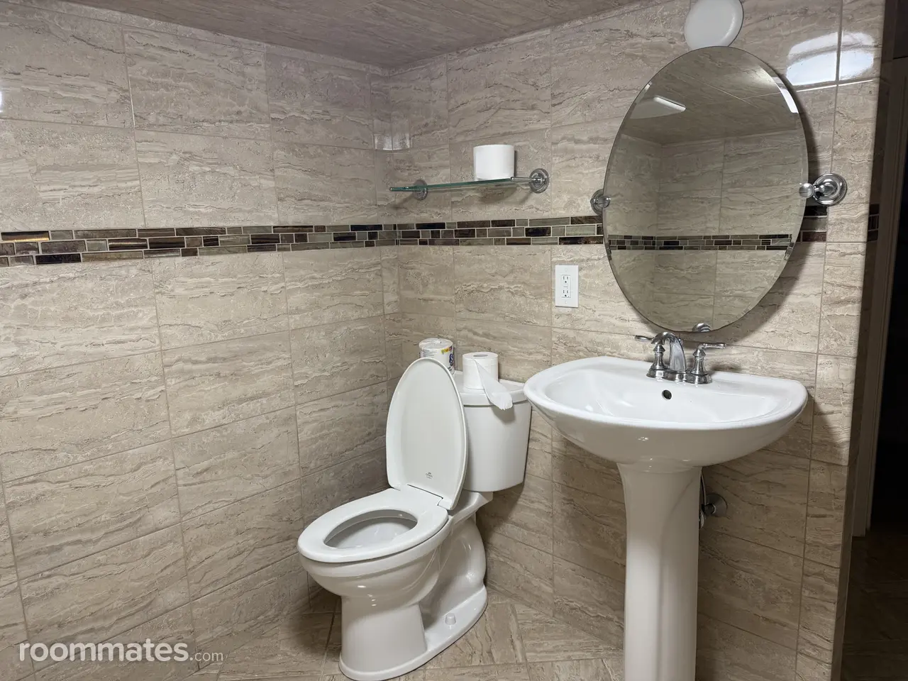 Profile photo 6 of 10