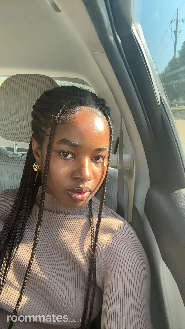 Profile photo 7 of 7