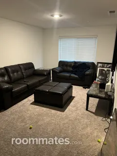 Room for rent in Roseville, CA $1150, house