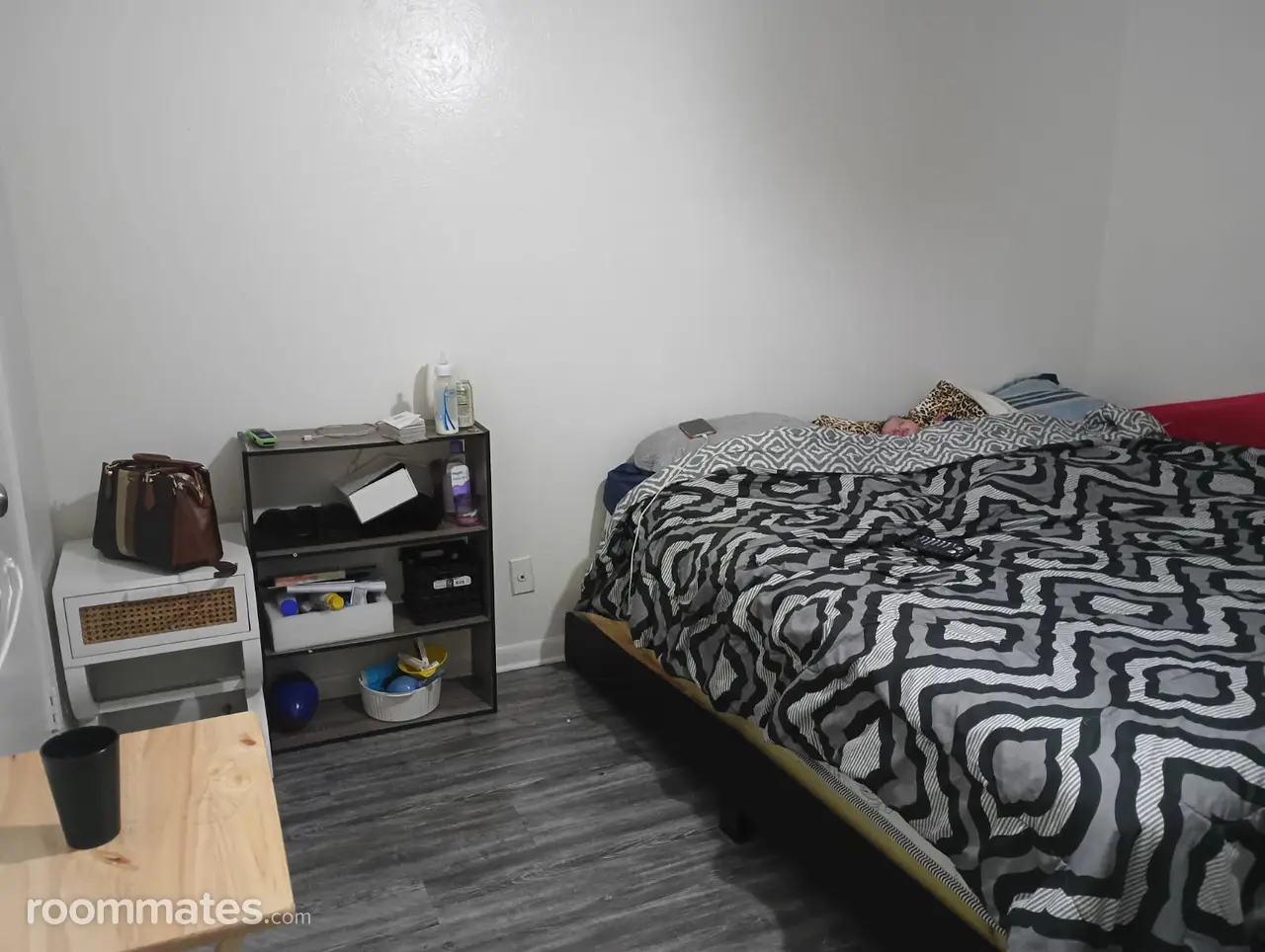 Profile photo 1 of 5