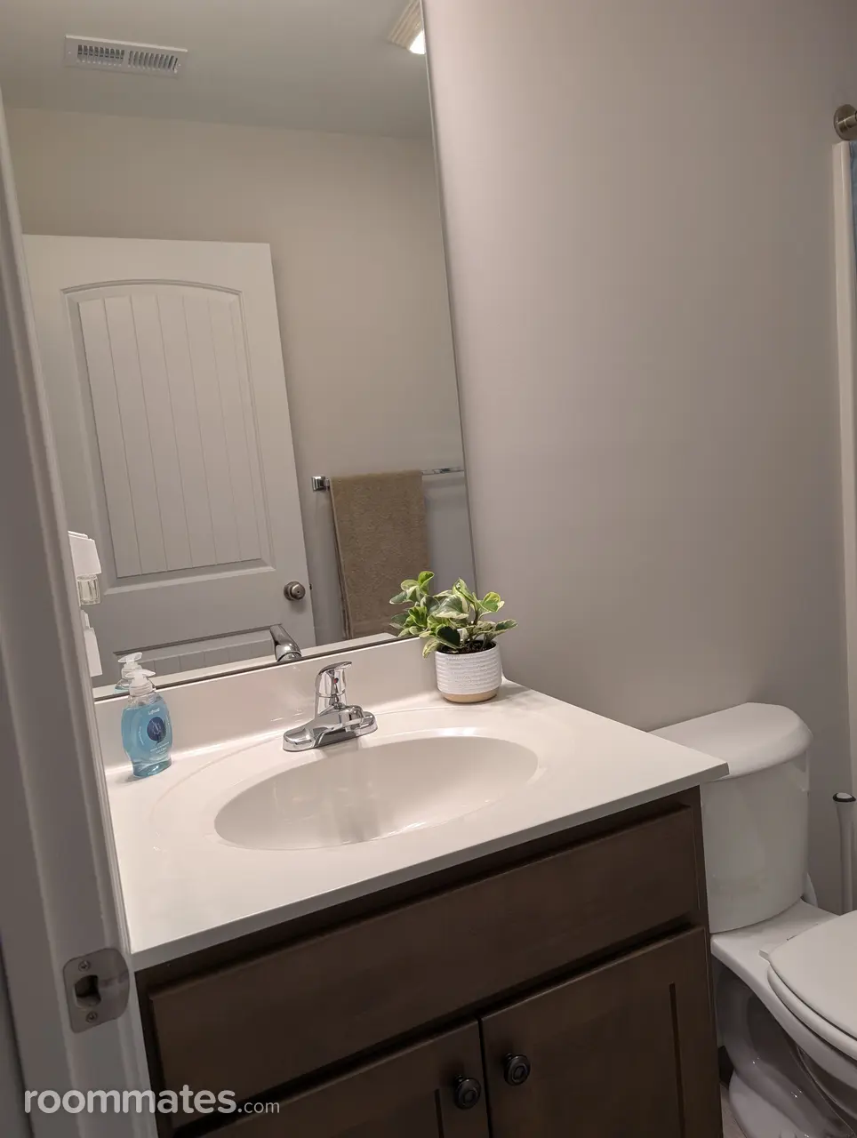 Profile photo 2 of 7