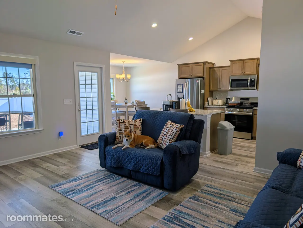 Profile photo 1 of 7