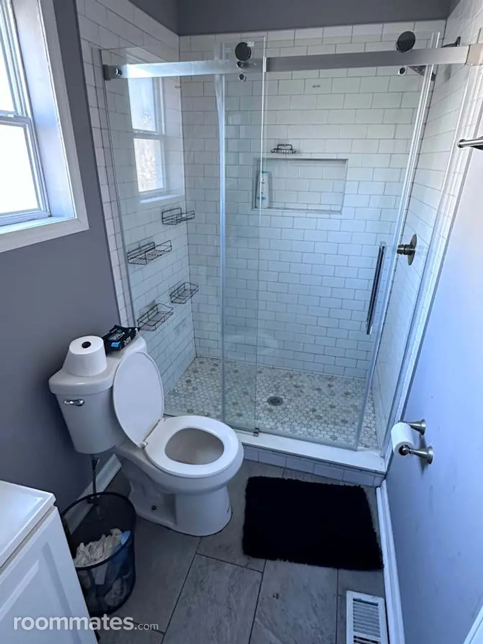 Profile photo 6 of 7