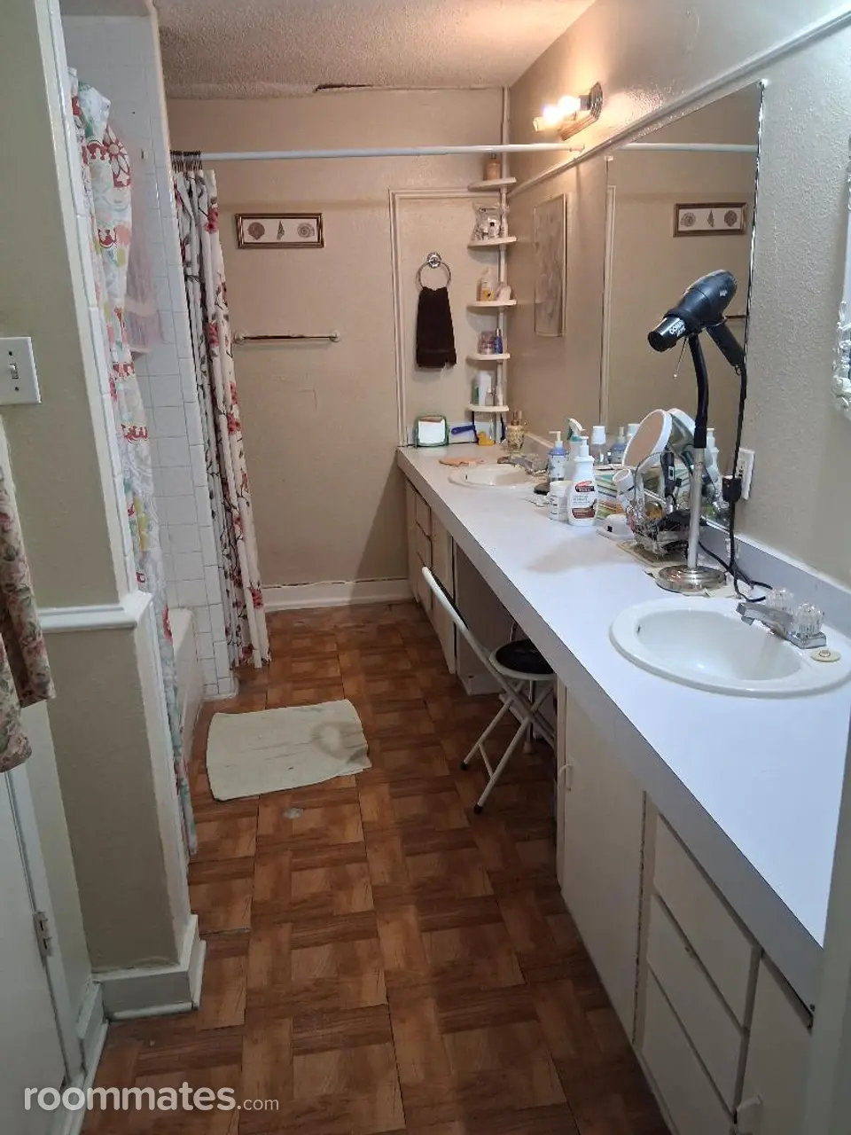 Profile photo 2 of 11