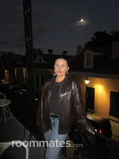 Roommate looking Costa Mesa, CA, $1900