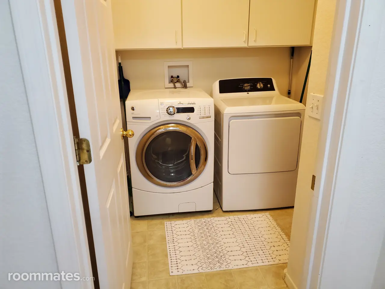 Profile photo 2 of 13