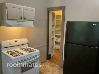 Room for rent in Minneapolis, MN $800, house