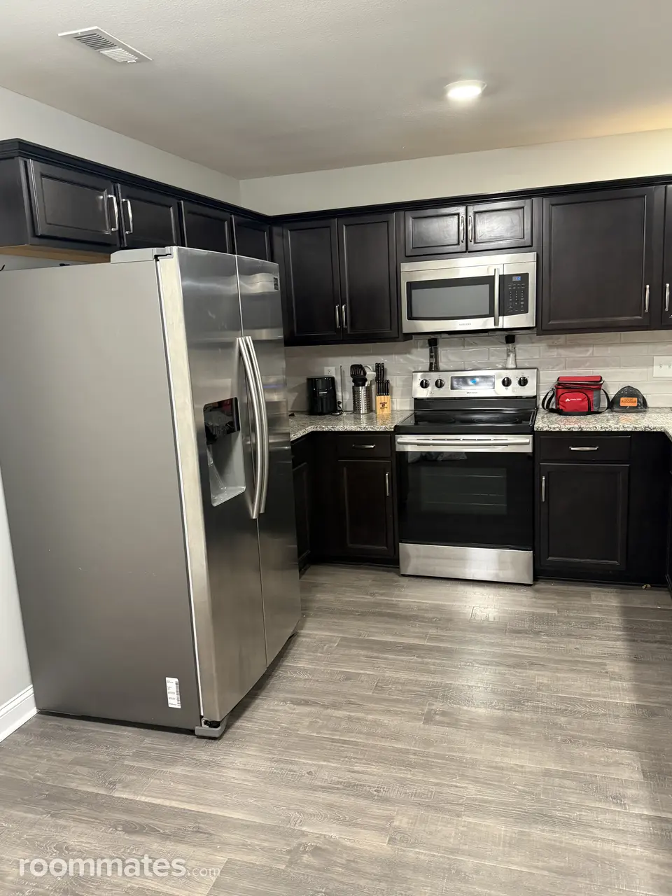 Profile photo 6 of 8