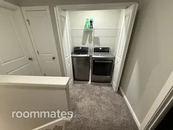 Room for rent in Clarksville, TN $800, townhouse