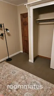 Room for rent in Springvale, ME $800, house