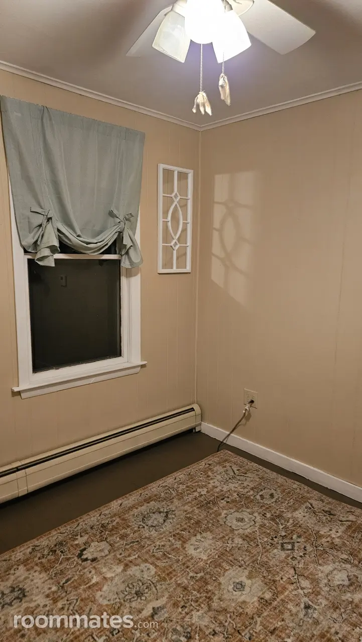 Profile photo 5 of 9