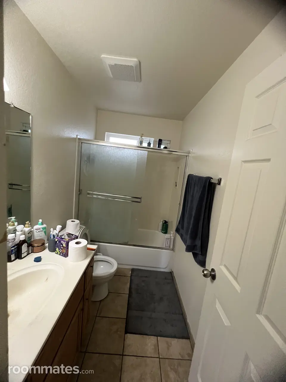 Profile photo 1 of 6