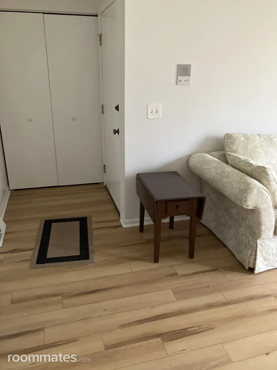 Profile photo 3 of 4