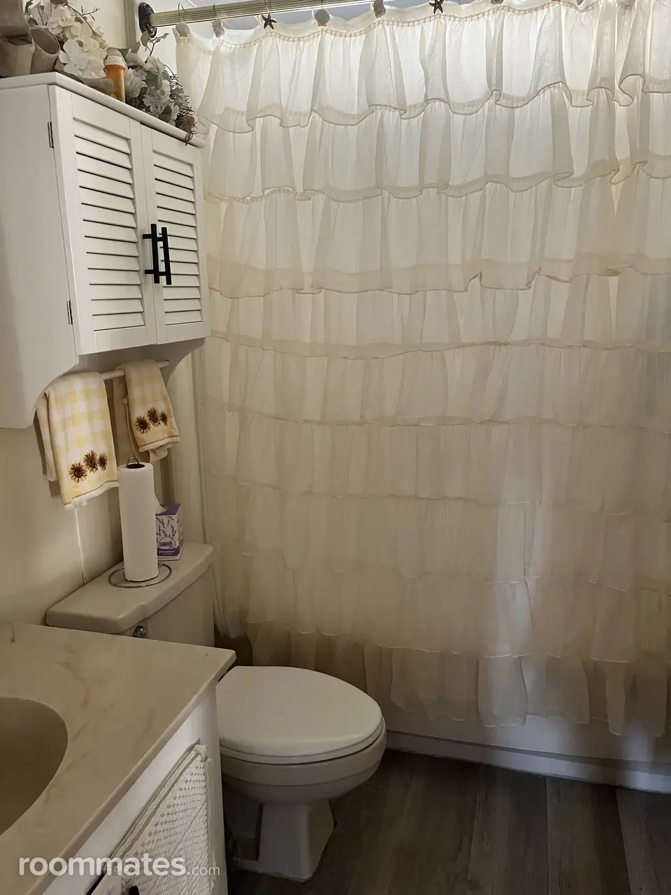 Profile photo 3 of 11