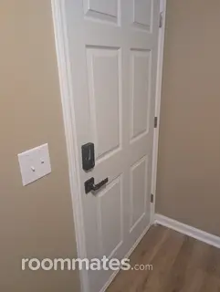 Room for rent in Charlotte, NC $850, house