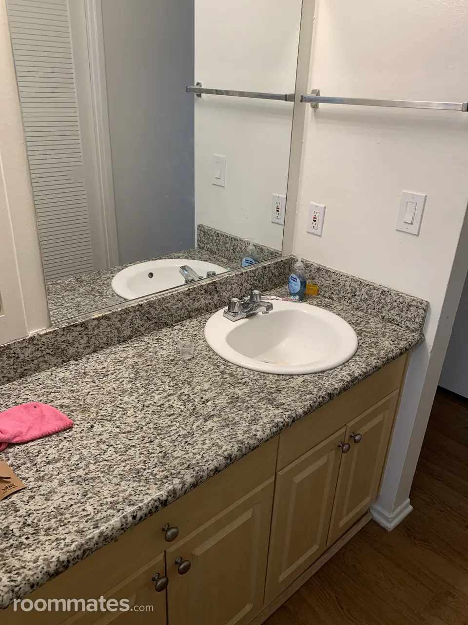 Profile photo 5 of 6