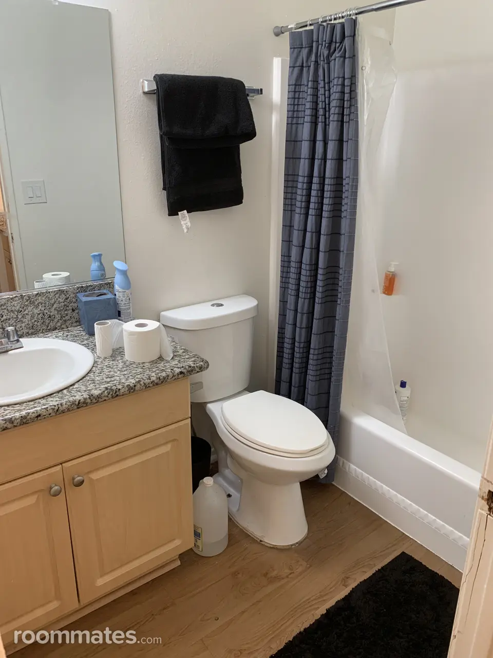 Profile photo 4 of 6