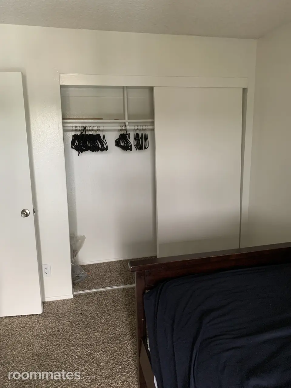 Profile photo 3 of 6