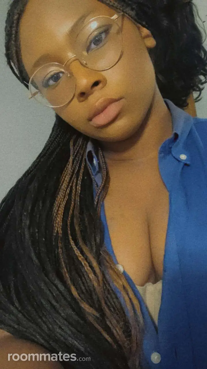 Profile photo 3 of 7