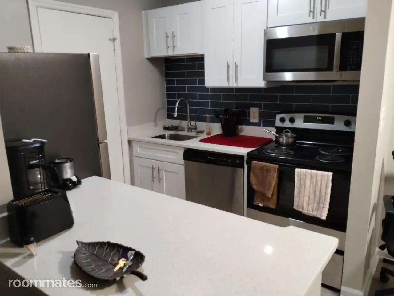 Profile photo 9 of 11