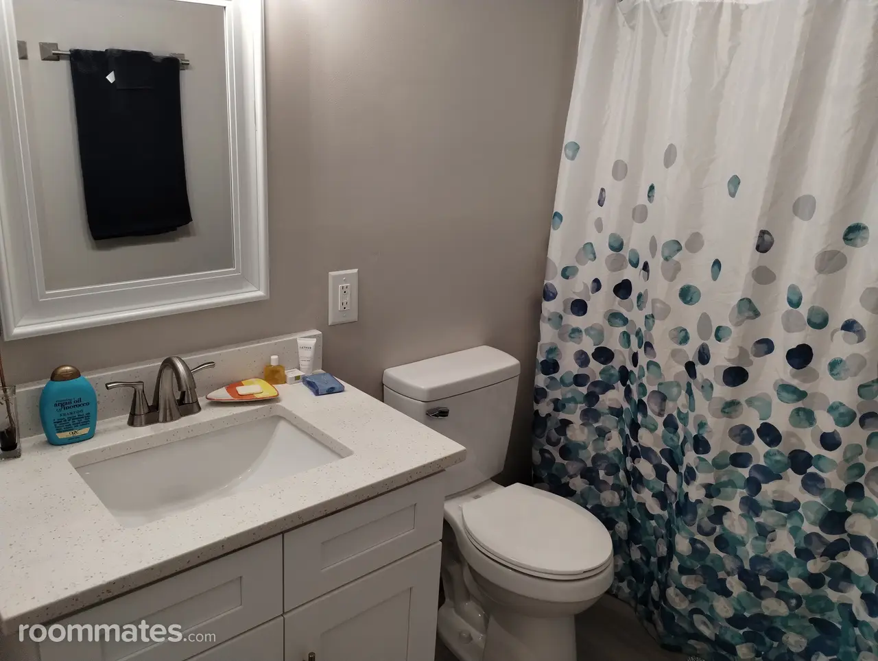 Profile photo 8 of 11