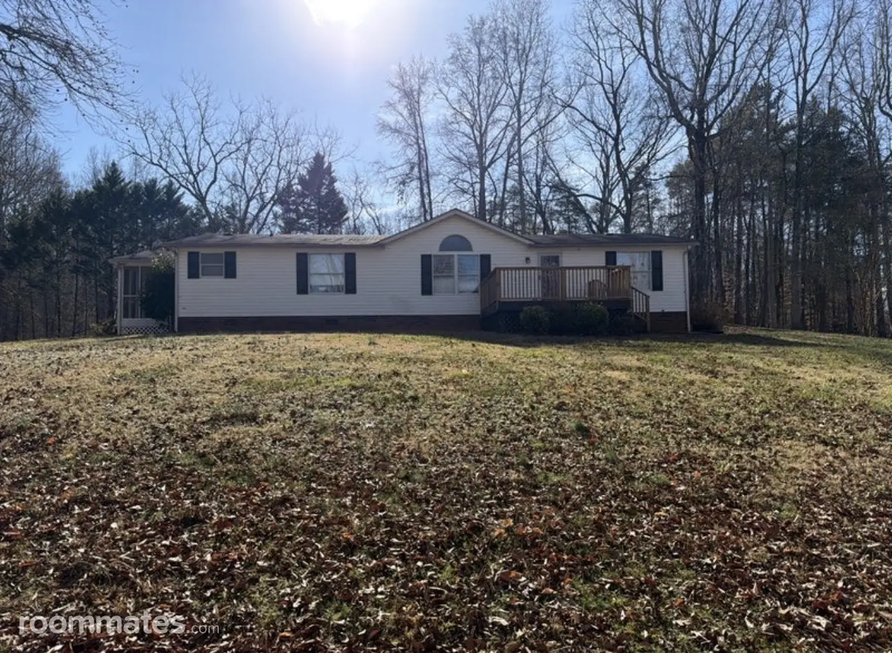 Profile photo 2 of 8