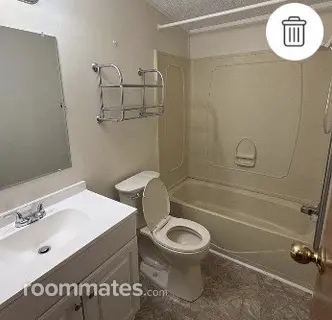 Room for rent in Denver NC $800, house